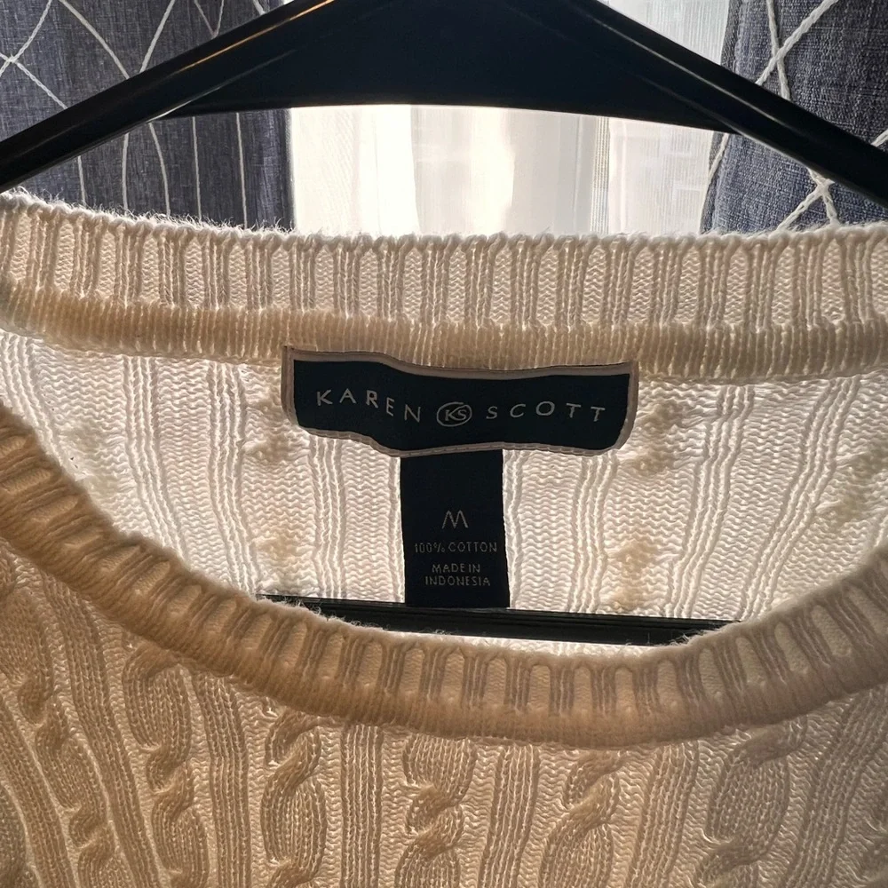 Karen Scott Cable Knit White Sweater - Medium - Picture 3 of 4